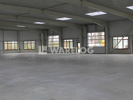 Lagerhalle zur Miete 3.500 m² Lagerfläche teilbar ab 1.750 m² Aichelberg 73101