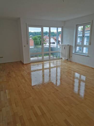 Wohnung zur Miete 760 € 3 Zimmer 74 m² 1. Geschoss frei ab 01.07.2025 Trostberg Trostberg 83308