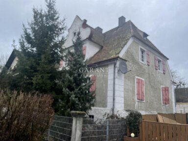 Einfamilienhaus zum Kauf 189.000 € 6 Zimmer 155 m² 674 m² Grundstück Pfreimd Pfreimd-Pfreimd 92536