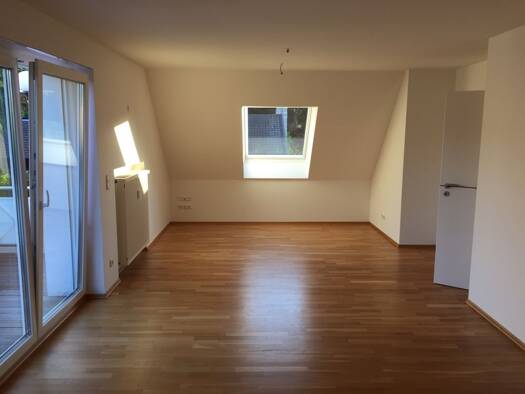 Wohnung zur Miete 1.450 € 5 Zimmer 110 m² 1. Geschoss Neukatzwang Südliche Außenstadt 90453