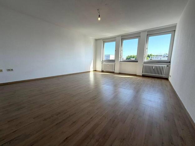 Wohnung zur Miete 775 € 2 Zimmer 69,5 m² Bismarckstraße 83 Mitte Ludwigshafen am Rhein 67059