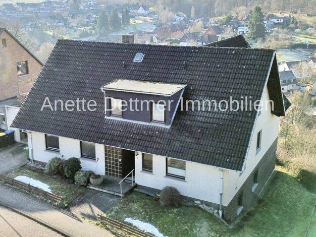 Mehrfamilienhaus zum Kauf 249.000 € 11 Zimmer 220 m² 765 m² Grundstück Grünenplan Delligsen / Grünenplan 31073