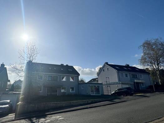 Wohnung zur Miete 1.740 € 4 Zimmer 145 m² Geschoss 2/3 frei ab 01.07.2026 Berghofen Dortmund 44269