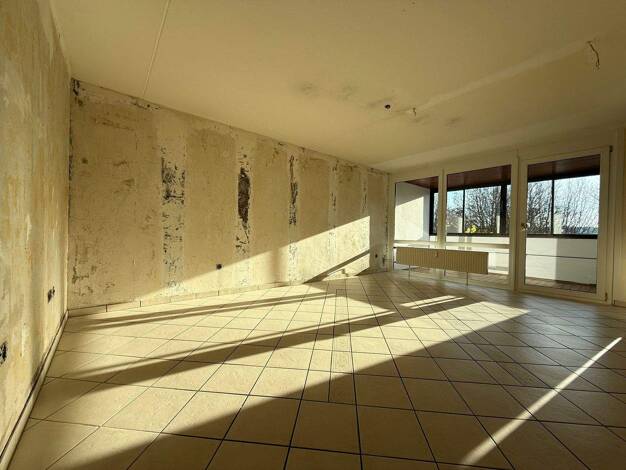 Wohnung zum Kauf 349.000 € 4 Zimmer 101 m² 3. Geschoss Neckarweihingen Ludwigsburg 71642