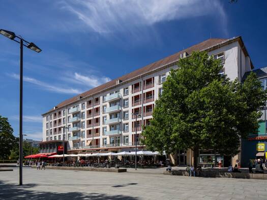 Wohnung zur Miete 730 € 2 Zimmer 62,9 m² 2. Geschoss Dr.-Külz-Ring 13 Innere Altstadt Ortsamtsbereich Altstadt 01067
