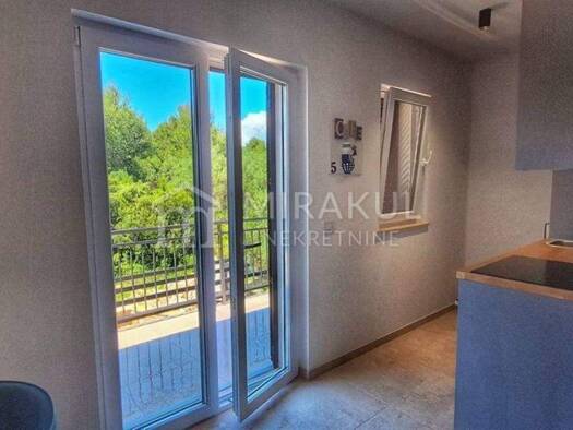 Wohnung zur Miete 800 € 3 Zimmer 52 m² 1. Geschoss Murter Murter-Kornati