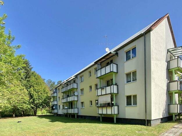 Wohnung zum Kauf provisionsfrei 96.200 € 3 Zimmer 61,7 m² 1. Geschoss Rauen 15518