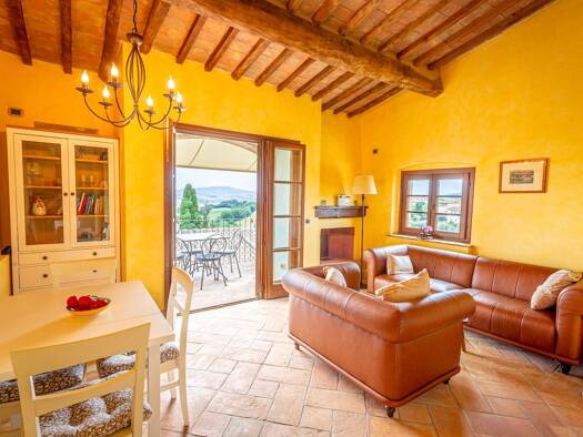 Wohnung zum Kauf 330.000 € 3 Zimmer 60 m² Panoramablick Lajatico 56030