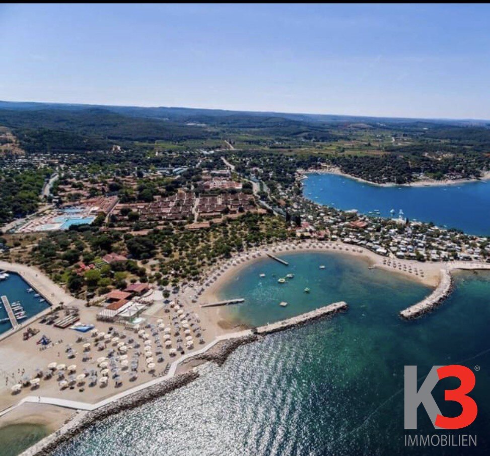 Land-/Forstwirtschaft zum Kauf 800.000 € 18.940 m²<br/>Grundstück Rovinj 52210