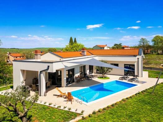 Villa zum Kauf - Erstbezug 750.000 € 3 Zimmer 140 m² 700 m² Grundstück Rovinj 52210