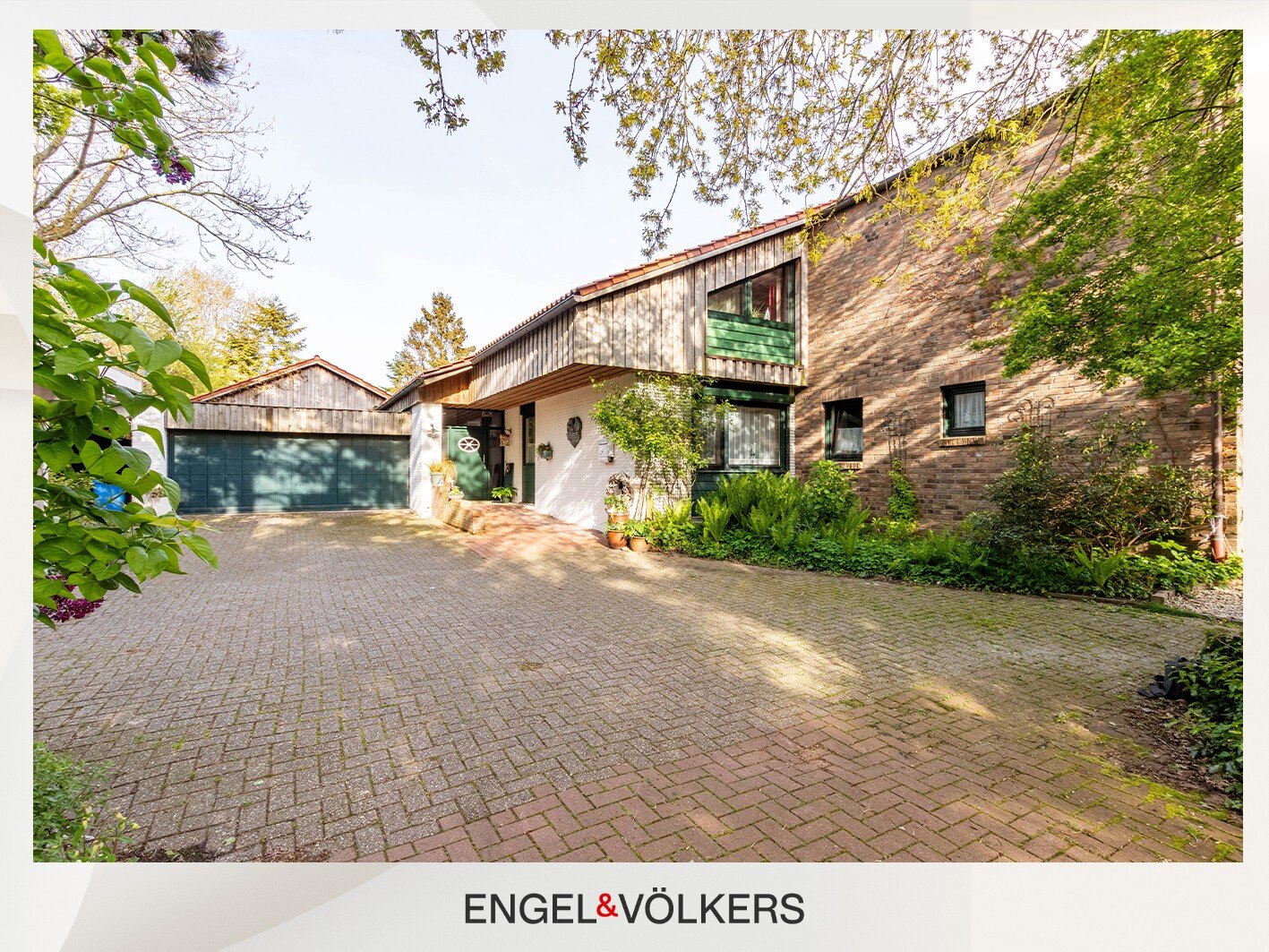 Mehrfamilienhaus zum Kauf 498.000 € 12 Zimmer 370 m²<br/>Wohnfläche 3.132 m²<br/>Grundstück Wybelsum Emden 26723