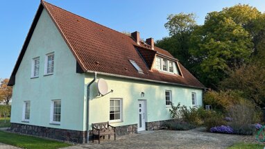 Einfamilienhaus zum Kauf 299.000 € 5 Zimmer 180 m² 2.616 m² Grundstück frei ab sofort Neuendorf B Spantekow 17392