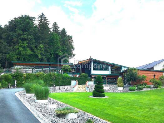 Villa zum Kauf 1.390.000 € 4,5 Zimmer 327 m² 10.611 m² Grundstück Stainz 8510