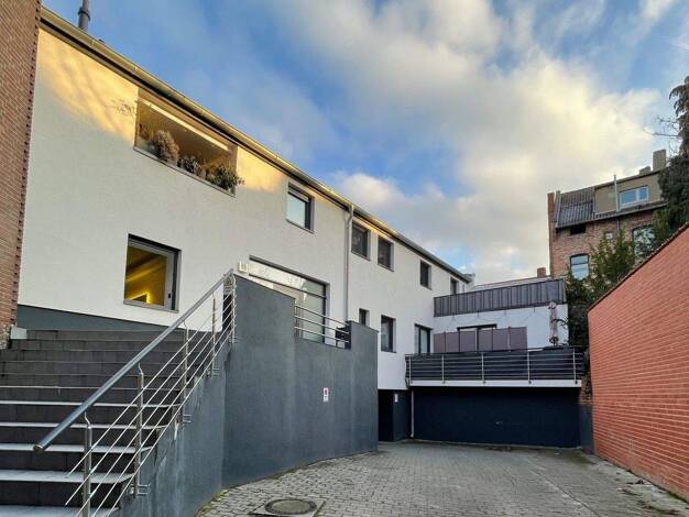 Wohnung zum Kauf 250.000 € 3 Zimmer 130 m² 2. Geschoss Helmstedt 38350