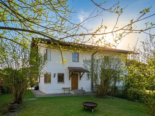 Doppelhaushälfte zum Kauf provisionsfrei 689.000 € 4 Zimmer 97 m² 404 m² Grundstück Ostermünchen Tuntenhausen 83104