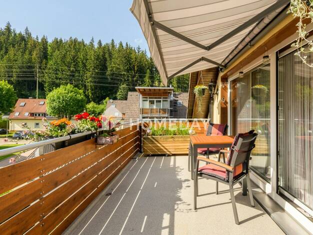 Wohnung zum Kauf 347.000 € 6 Zimmer 120 m² Dachgeschoss, 3. Geschoss Neustadt Titisee-Neustadt 79822