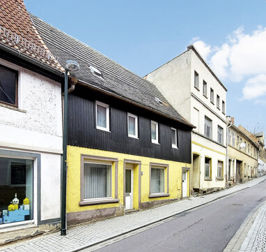 Mehrfamilienhaus zum Kauf 9.000 € 354 m² 349 m² Grundstück Rote Gasse 4 Osterfeld Osterfeld 06721