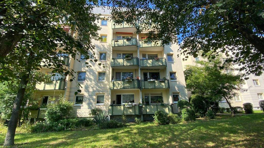 Wohnung zum Kauf 105.000 € 3 Zimmer 60,9 m² 2. Geschoss Roter Berg Erfurt 99087