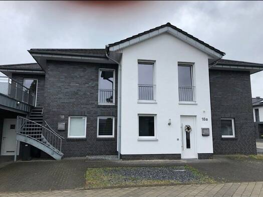 Wohnung zur Miete 860 € 3 Zimmer 97 m² frei ab 01.11.2025 Lohne Wietmarschen 49835