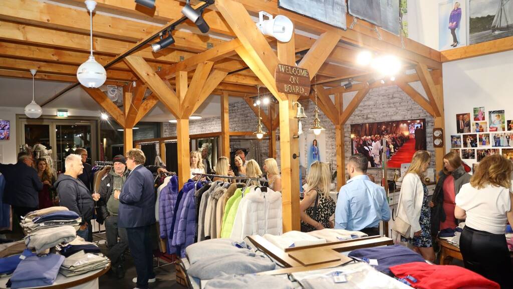 Büro zur Miete provisionsfrei 1.950 € 1 Zimmer 128 m² Bürofläche Baakenallee 88 Hamburg 20457