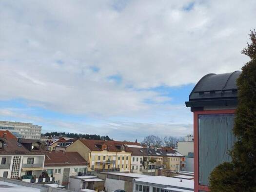 Wohnung zum Kauf 265.000 € 3 Zimmer 65 m² 2. Geschoss Traunreut 83301