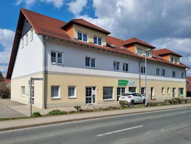Wohn- und Geschäftshaus zum Kauf als Kapitalanlage geeignet 750.000 € 20 Zimmer 740 m² 1.503 m² Grundstück Kahla 07768