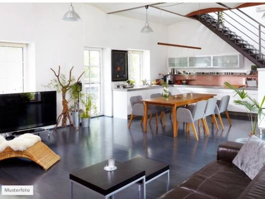 Wohnung zum Kauf provisionsfrei 240.000 € 4 Zimmer 71 m² Bonames Nord-Ost 60437