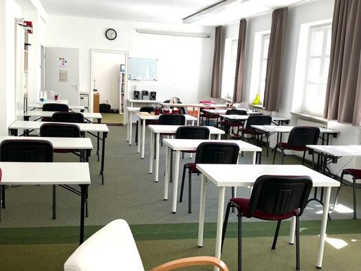 Büro zur Miete provisionsfrei 970 € 4 Zimmer 130 m² Bürofläche Amberg 92224