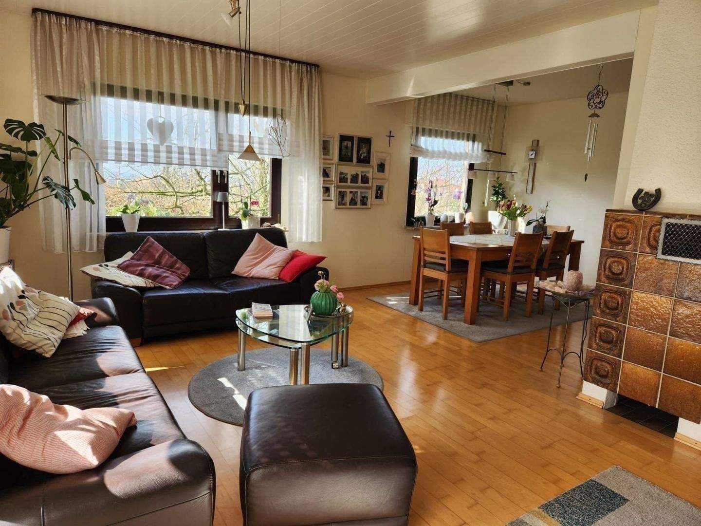 Immobilie in Lauf - LAUF: TOP-Objekt: sehr schönes, großzügiges, gepflegtes Ein- / Zwei-Familienhaus in toller, ruhiger Wohnlage von Lauf - Bild 4