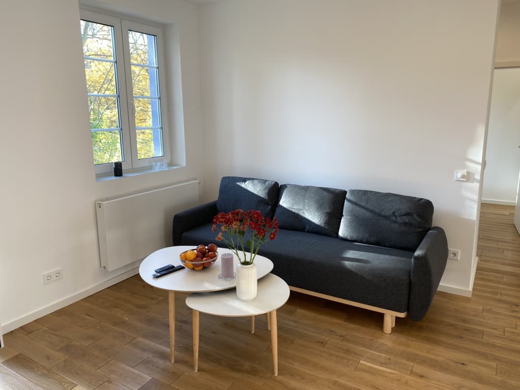 Wohnung zur Miete Wohnen auf Zeit 2.250 € 2 Zimmer 45 m²<br/>Wohnfläche ab sofort<br/>Verfügbarkeit Hortensienstraße Lichterfelde Berlin 12203