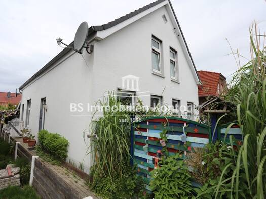 Einfamilienhaus zum Kauf 115.000 € 7 Zimmer 120 m² 374 m² Grundstück Harsweg Emden 26721