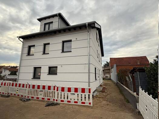 Wohnung zur Miete 1.050 € 3 Zimmer 77 m² 2. Geschoss frei ab 01.03.2026 Pfalzstraße St Leon St. Leon-Rot 68789