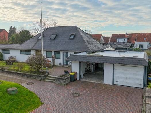 Einfamilienhaus zum Kauf 500.000 € 5 Zimmer 281 m² 932 m² Grundstück Nordstadt Flensburg 24939