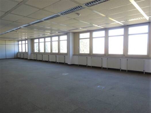 Büro zur Miete 7,50 € 2 Zimmer Triester Straße Puntigam Graz 8055