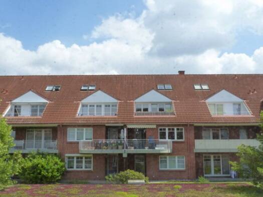 Wohnung zur Miete 950 € 3 Zimmer 78 m² Geschoss 1/3 frei ab 01.07.2026 Pinneberger Straße 99 Wedel 22880