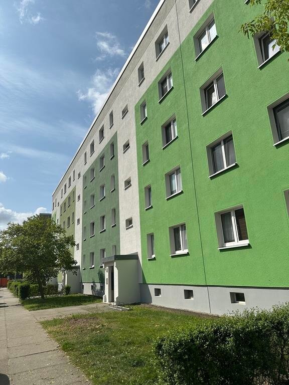 Wohnung zur Miete 219 € 1 Zimmer 29,7 m²<br/>Wohnfläche 4.<br/>Geschoss Willi-Budich-Straße 41 Schmellwitz Cottbus 03044