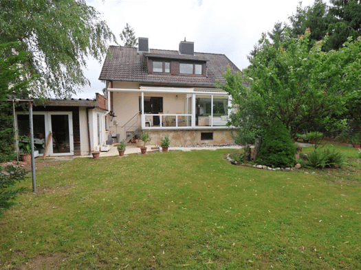 Einfamilienhaus zum Kauf 198.000 € 7 Zimmer 180 m² 799 m² Grundstück frei ab sofort Neuerode Meinhard 37276