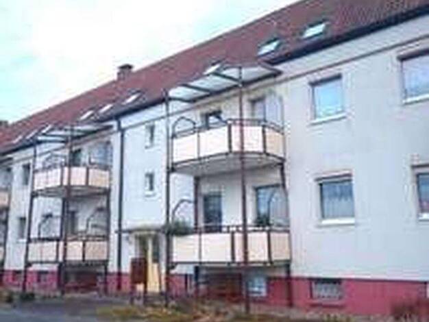 Wohnung zur Miete 650 € 4 Zimmer 94 m² 3. Geschoss frei ab 01.02.2026 Bahraer Straße 14 Althirschstein Hirschstein 01594