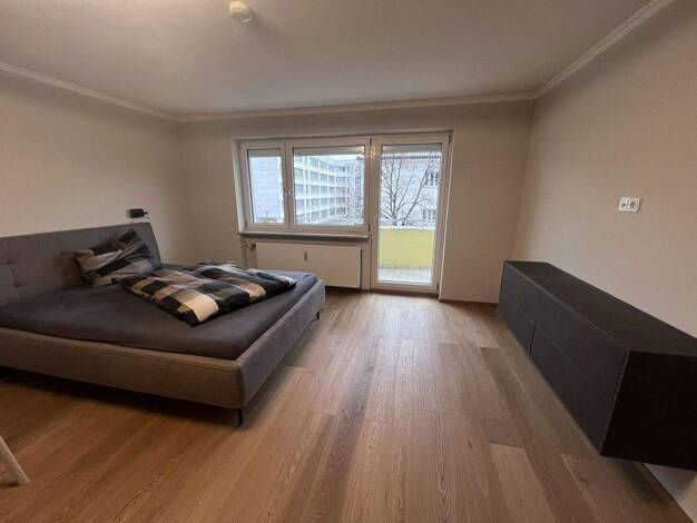 Wohnung zur Miete 1.590 € 1 Zimmer 42 m² 2. Geschoss Schellingstr. Maxvorstadt München 80797