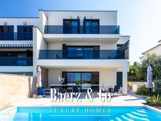 Haus zum Kauf 1.150.000 € 6 Zimmer 263 m² 400 m² Grundstück rogoznica