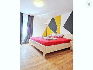 Wohnung zur Miete Wohnen auf Zeit 1.495 € 4 Zimmer 80 m² frei ab sofort Lonnerstadt Lonnerstadt 91475