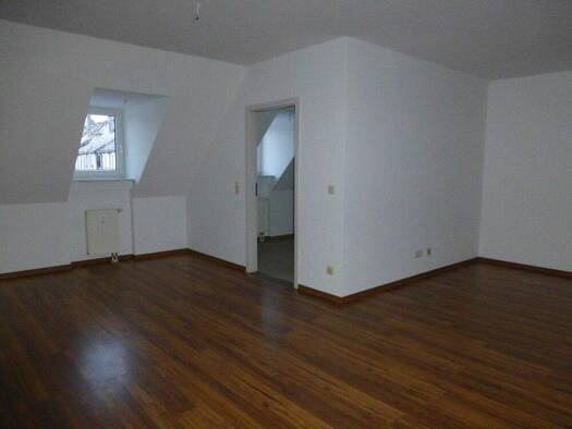 Wohnung zur Miete 715 € 3 Zimmer 83 m² Lemsel Rackwitz-Zschortau 04519