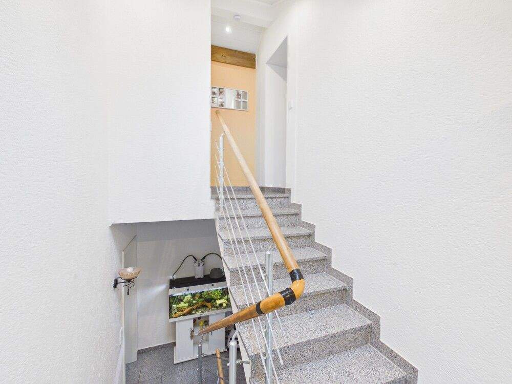 Immobilie in Alsdorf - Zweifamilienhaus mit schönem Gartengrundstück. L- Echternach nur 10min! - Bild 1