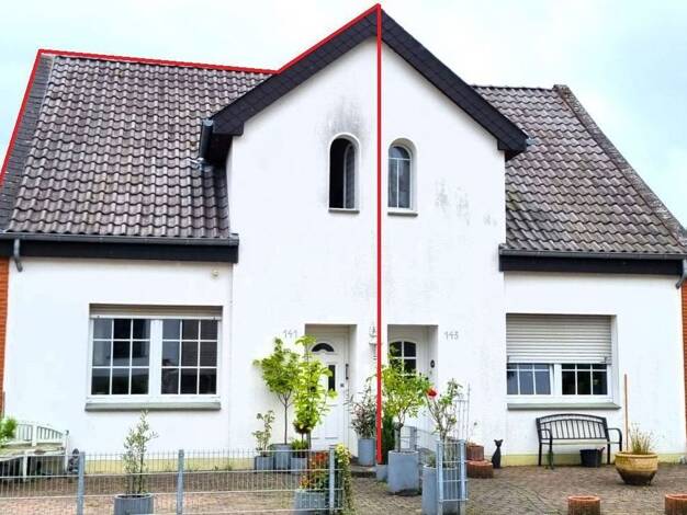 Doppelhaushälfte zum Kauf 199.000 € 4 Zimmer 83 m² 650 m² Grundstück Kleve 47533
