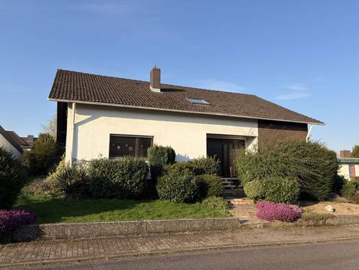 Bungalow zum Kauf 295.000 € 7 Zimmer 220 m² 828 m² Grundstück St Barbara Wallerfangen 66798