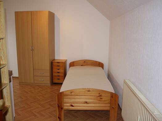 Wohnung zur Miete 420 € 1 Zimmer 19 m² Geschoss 2/3 frei ab sofort Bruck Erlangen 91058
