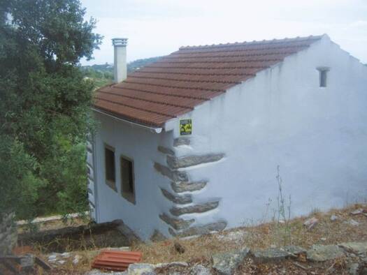 Einfamilienhaus zum Kauf 175.000 € 2 Zimmer 100 m² 2.000 m² Grundstück Vieira de Leiria 3250