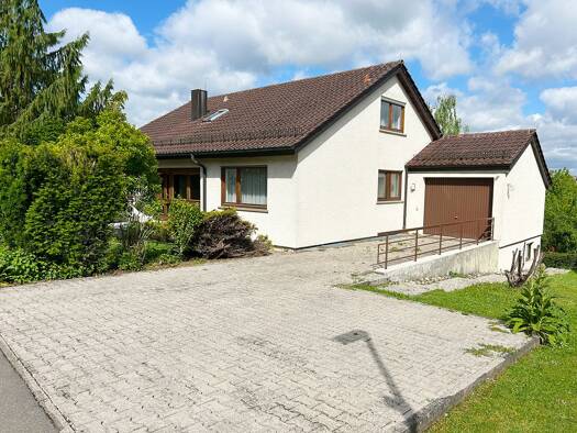 Einfamilienhaus zum Kauf 648.000 € 7,5 Zimmer 177,3 m² 769 m² Grundstück Döffingen Grafenau 71120