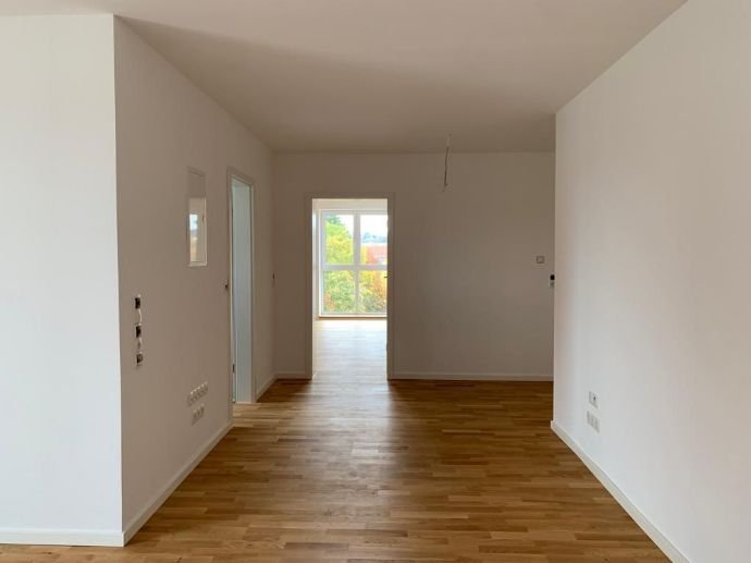 Wohnung zur Miete 1.200 € 2 Zimmer 77,2 m²<br/>Wohnfläche 3.<br/>Geschoss 01.03.2025<br/>Verfügbarkeit Ulrichstraße Frauenland Würzburg 97074