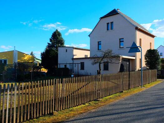 Einfamilienhaus zum Kauf 89.900 € 4 Zimmer 126 m² 887 m² Grundstück frei ab sofort Wendishain Hartha 04746